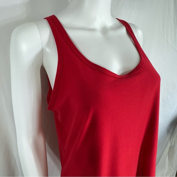 No Boundaries Basic Red Stretch Fitted Red Tank - Picture 2 of 7